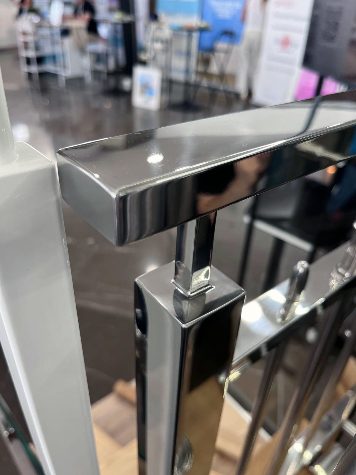 expo. stainless_steel_railing_sample