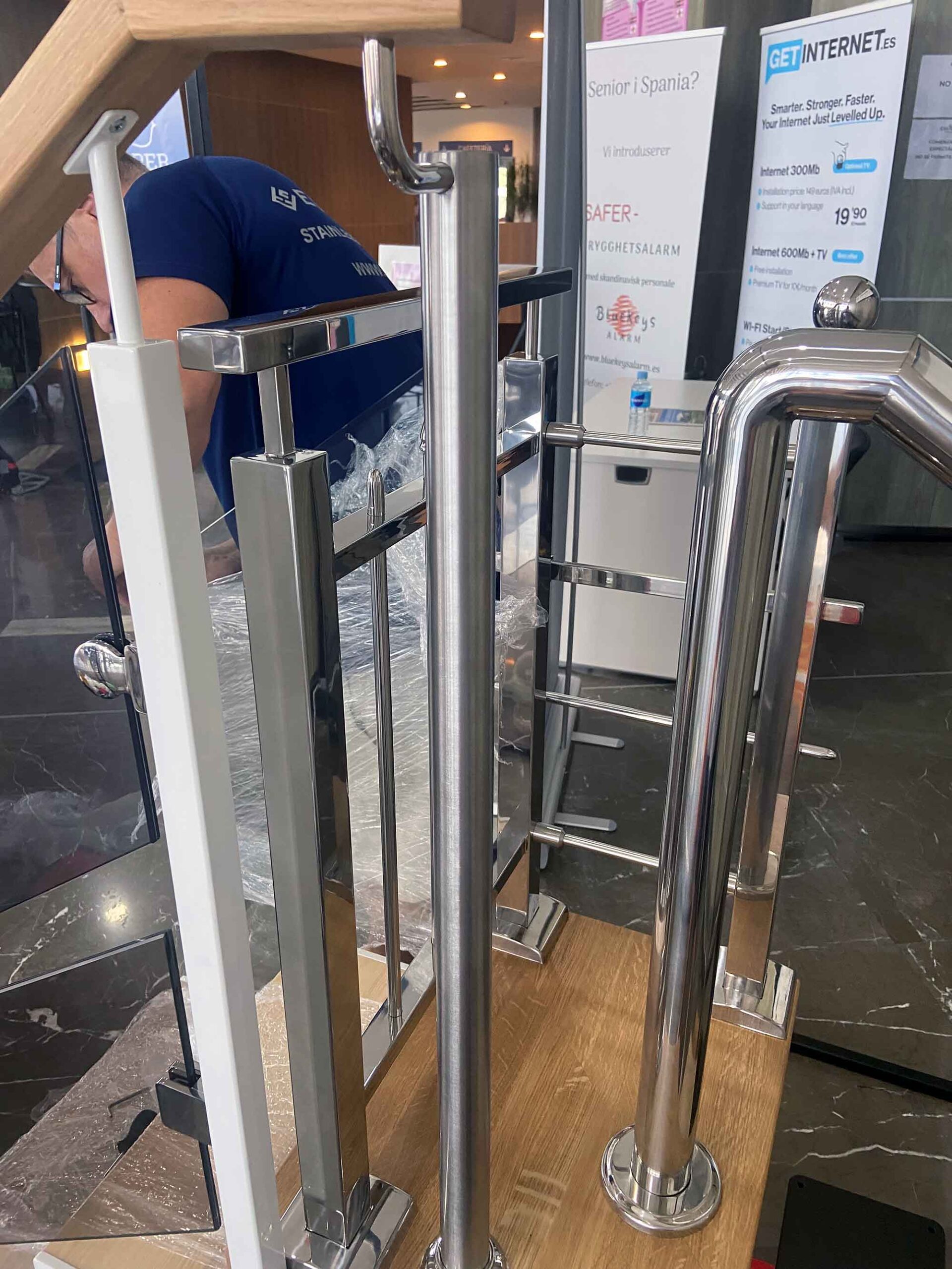 expo. stainless_steel_railing_sample