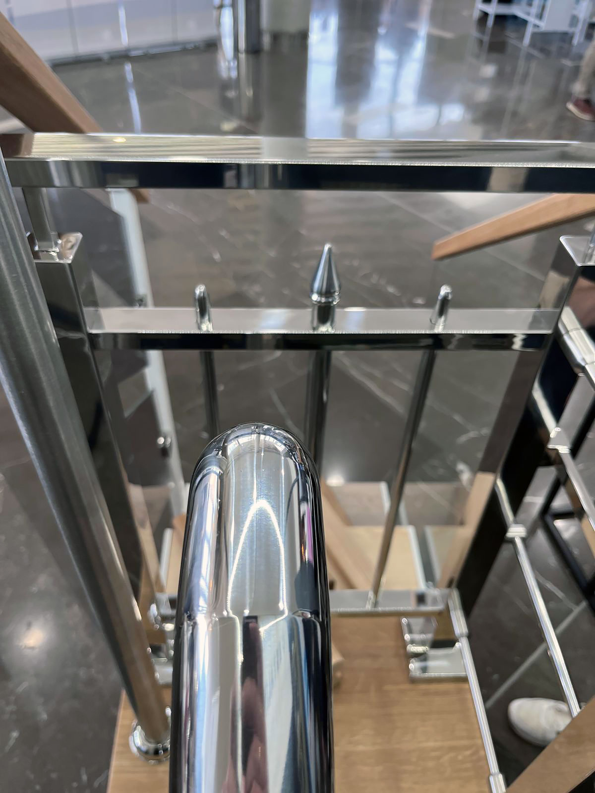 expo. stainless_steel_railing_sample