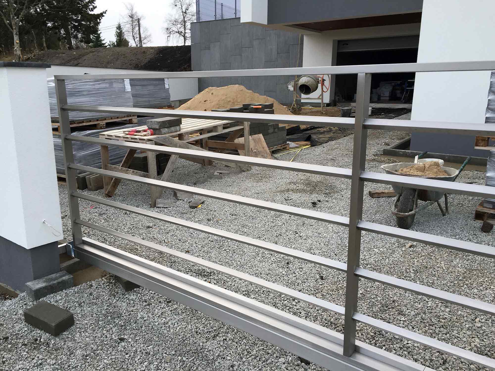  gate stainless steel square pipe