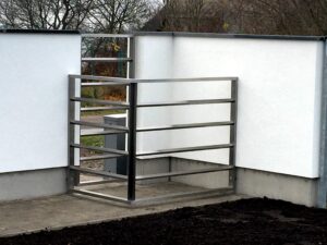 stainless stee fencing made of square pipe