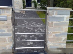 stainless steel gate & fencing