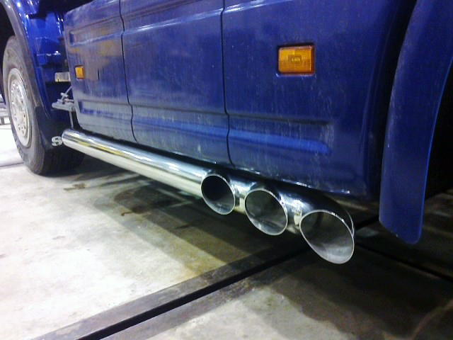 truck exh.pipe